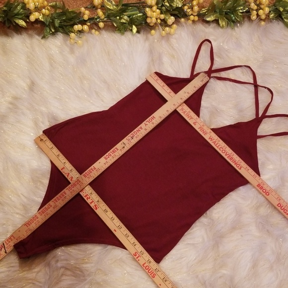 Boohoo Cross Back Bodysuit - Picture 7 of 7